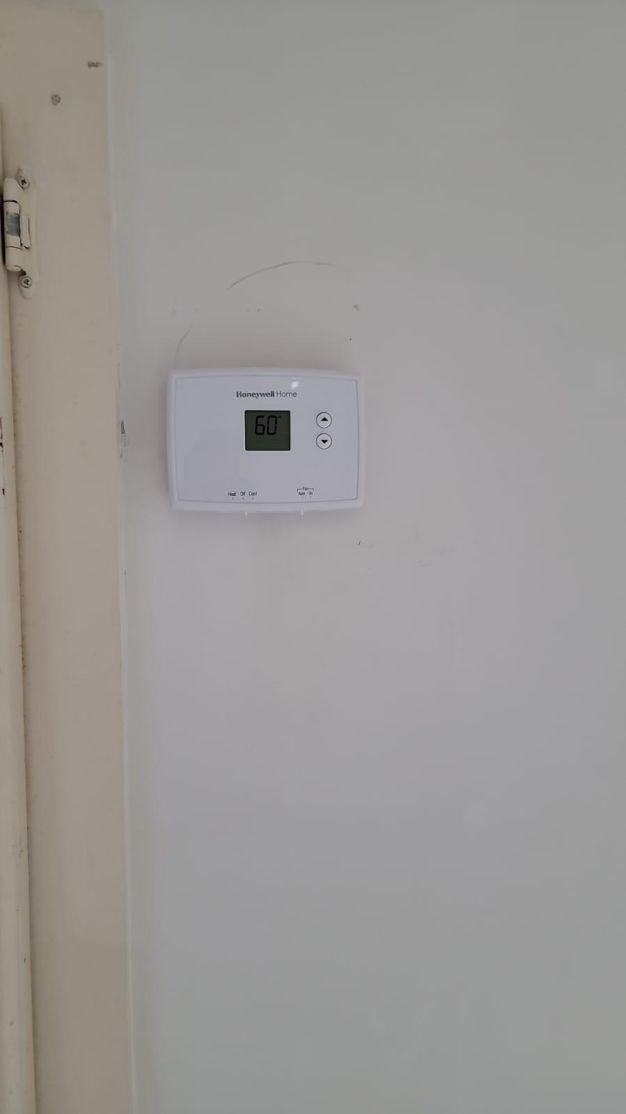 smart thermostat installation for a Tomball home